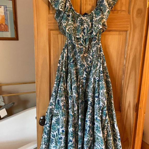 Floral Blue and White Midi Dress - Picture 3 of 4